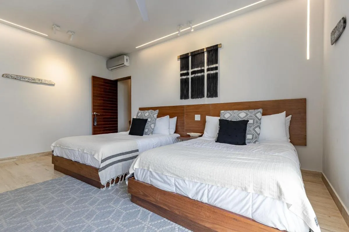 Image 1 of 308-303 Beautiful apartments with 3 bedrooms