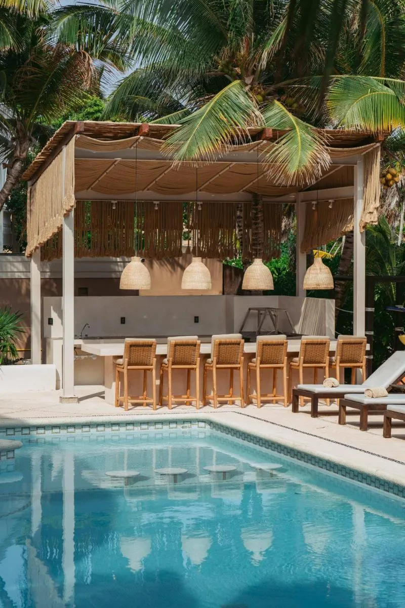 Image 6 of 8 Bedroom Luxury Villa with Private Chef Included