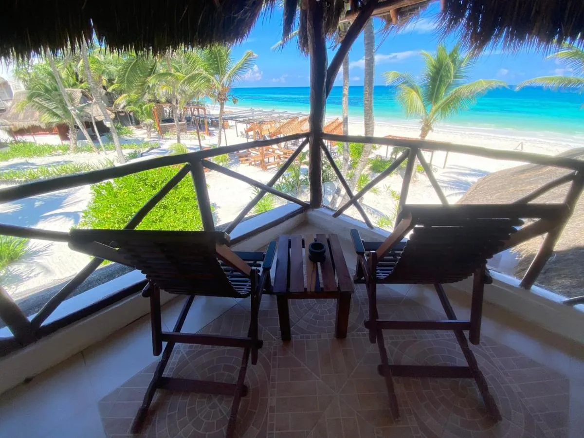 Image 2 of BT Live Tulum located at the party zone