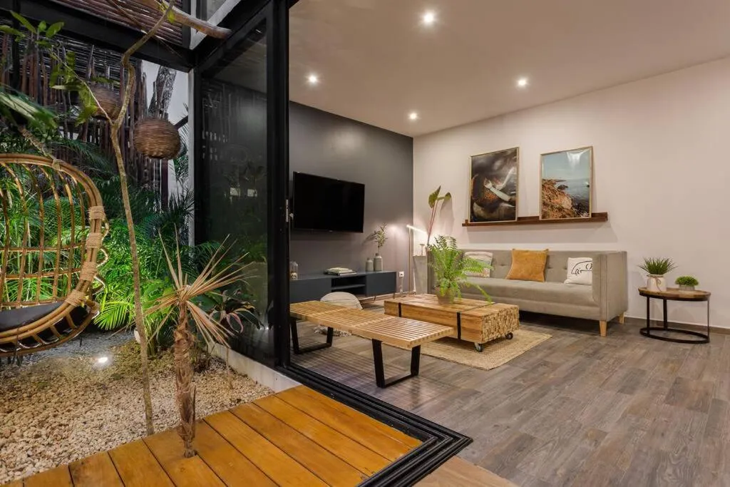 Image of Chic Townhouse With Private Pool And Rooftop View