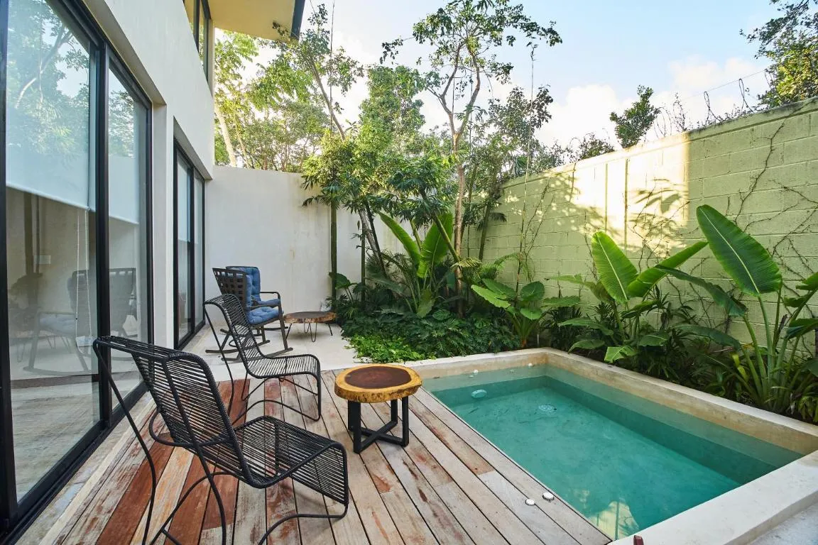 Image of Don Quijote – Private pool & Beach club access