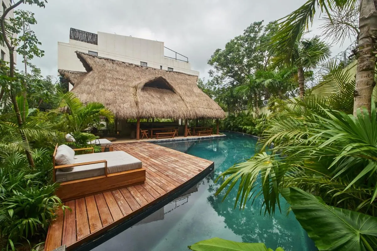 Image 3 of Don Quijote – Private pool & Beach club access