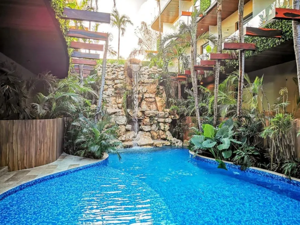Image of Downtown 2BR with Priv Roof and Pool. Top Amenities