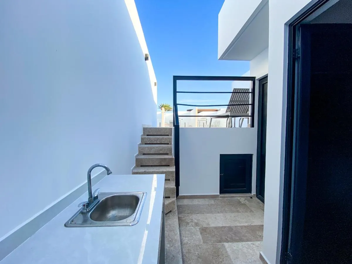 Image 2 of Downtown 2BR with Priv Roof and Pool. Top Amenities