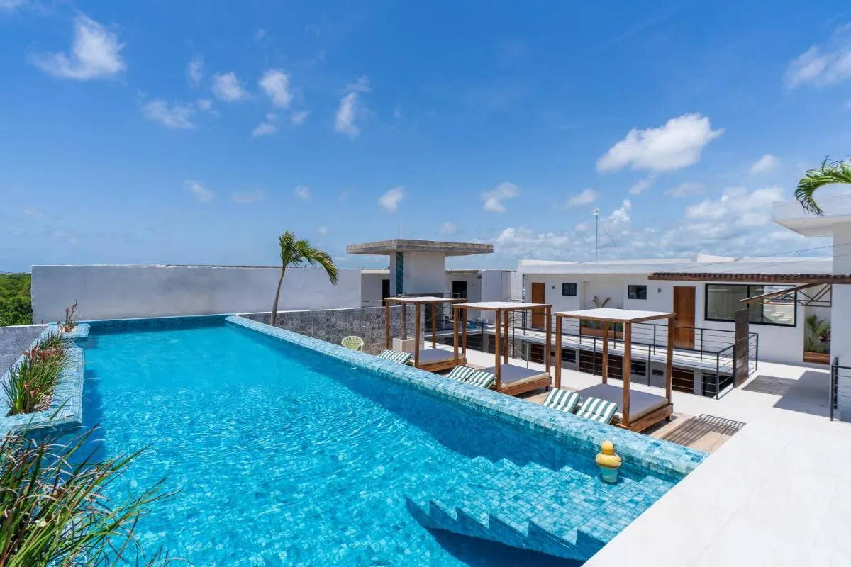 Image 1 of Downtown Penthouse with Private Pool, Rooftop Pool and Gym, short distance from Beaches, Restaurants & Nightlife