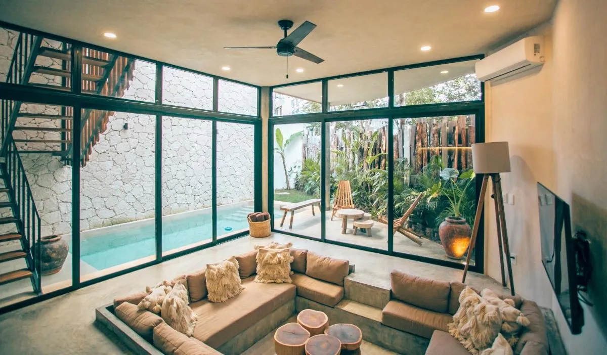 Image 1 of Hidden Gem – Unique Design Pv Pool – Concierge 3A
