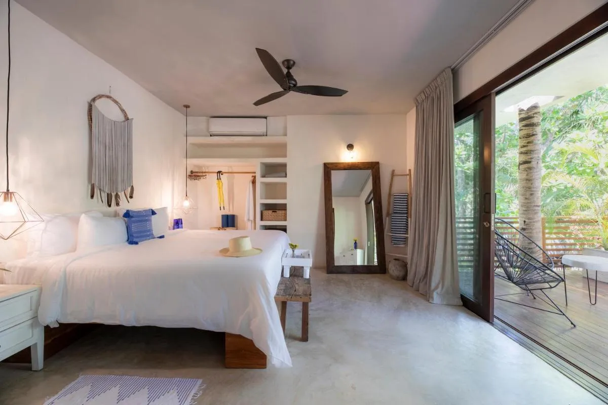 Image 3 of Lula Seaside Boutique Hotel