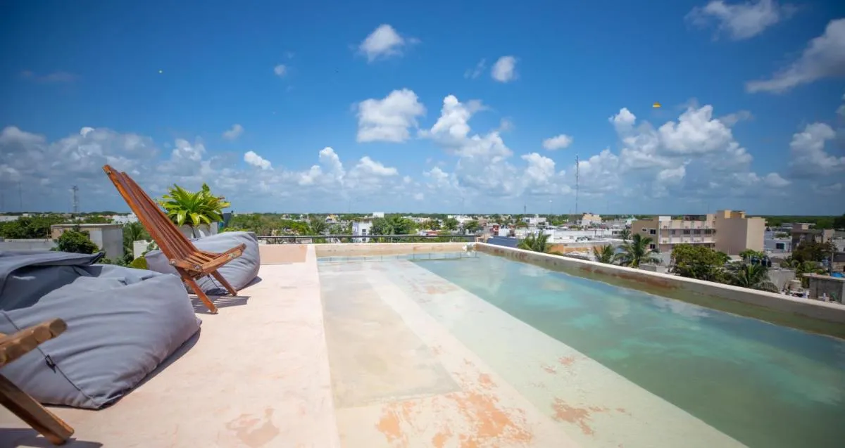 Image 2 of Nuee Hotel & Beach Club