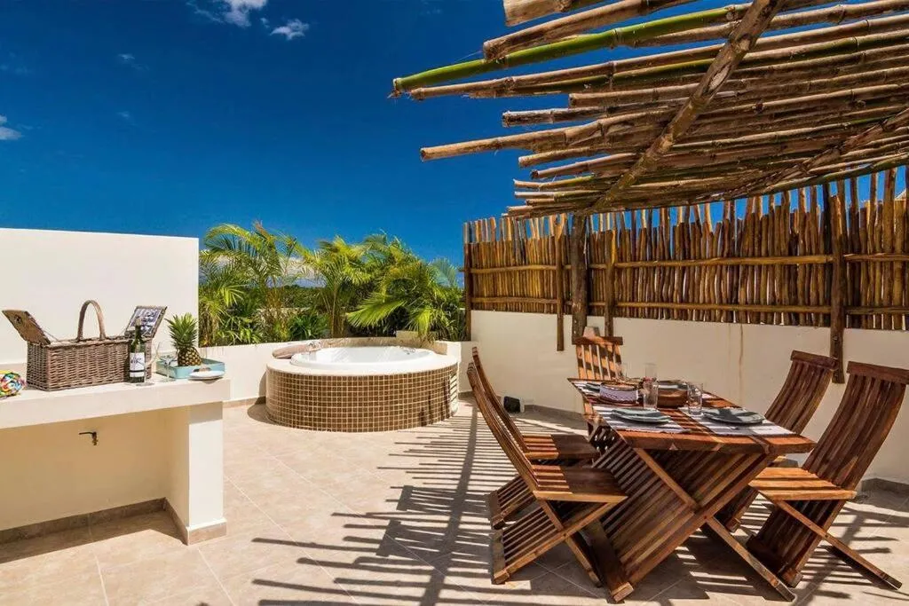 Image of Premium Penthouse with Pool, Private Rooftop & Hot Tub