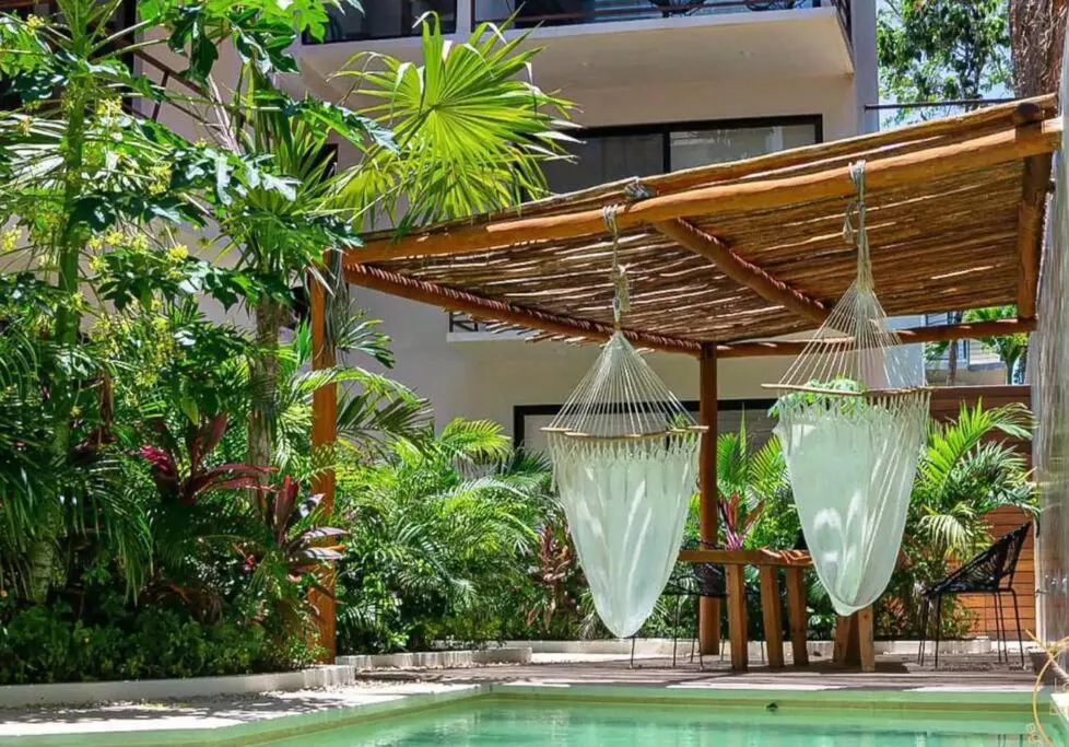 Image of Saskab 10 Lovely 2BR PH, minutes from the sea & downtown!