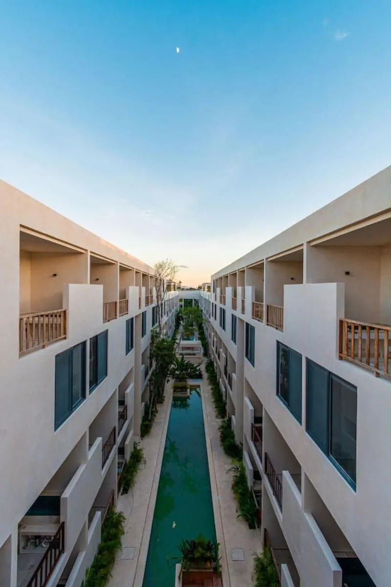 Image 6 of Smart Depas La Veleta Luxury Apt C205