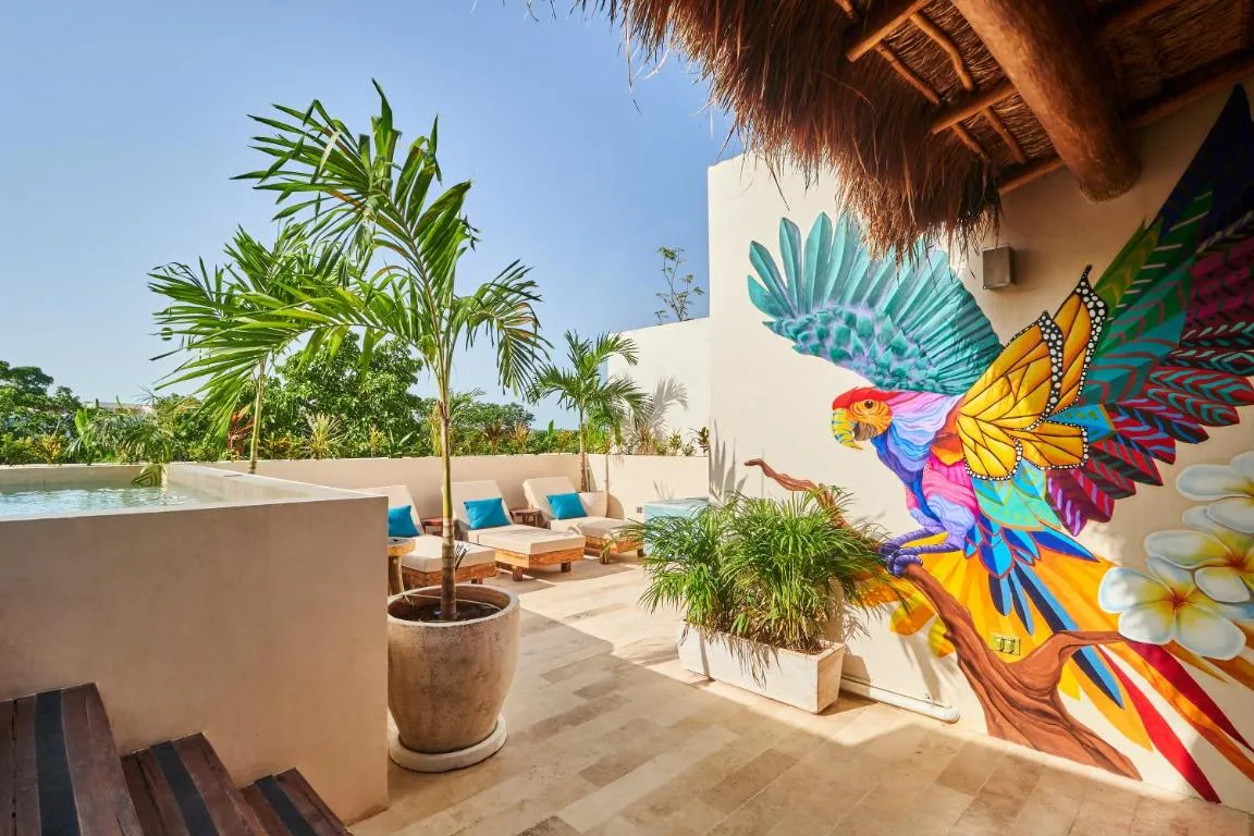 Image of Spacious & Comfy Penthouse Oasis with Plunge Pool