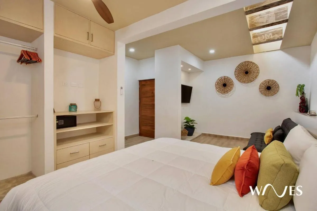 Image 6 of Spacious Great Located Amazing Terrace