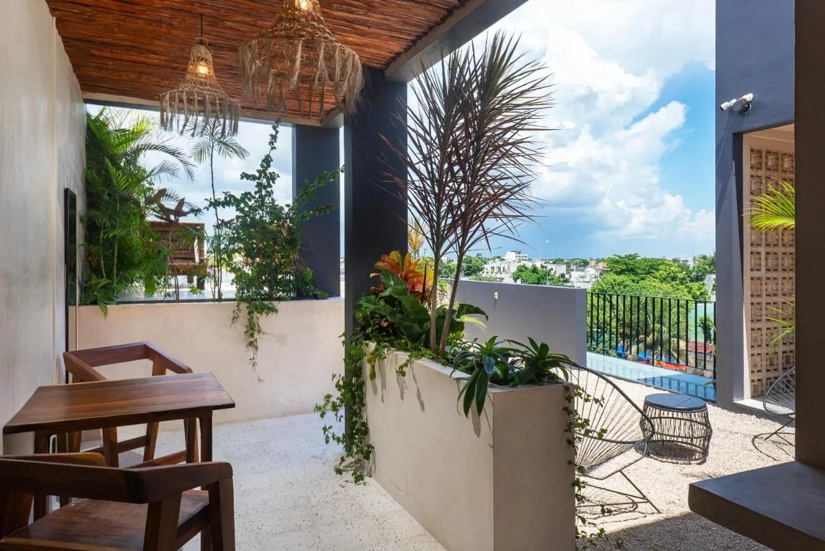 Image 6 of UJO Condo Boutique