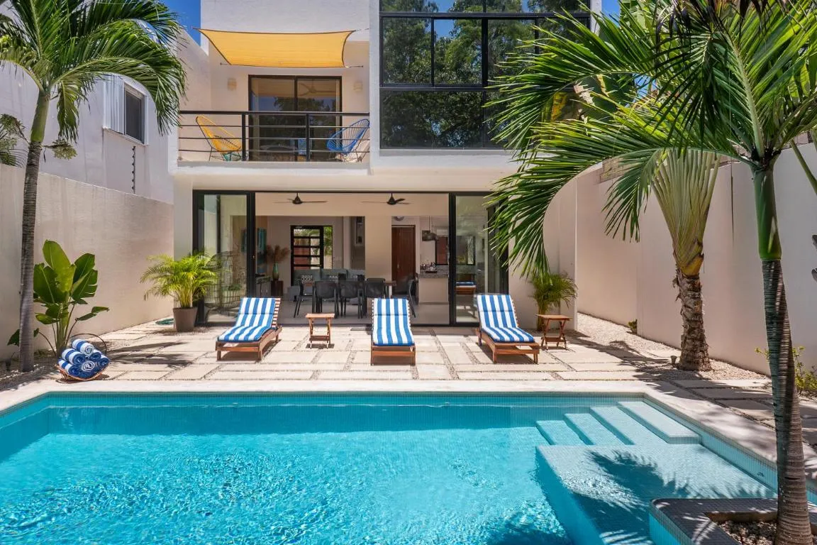 Image of Wonderful Tropical Home 3BR, Garden, Private Pool.