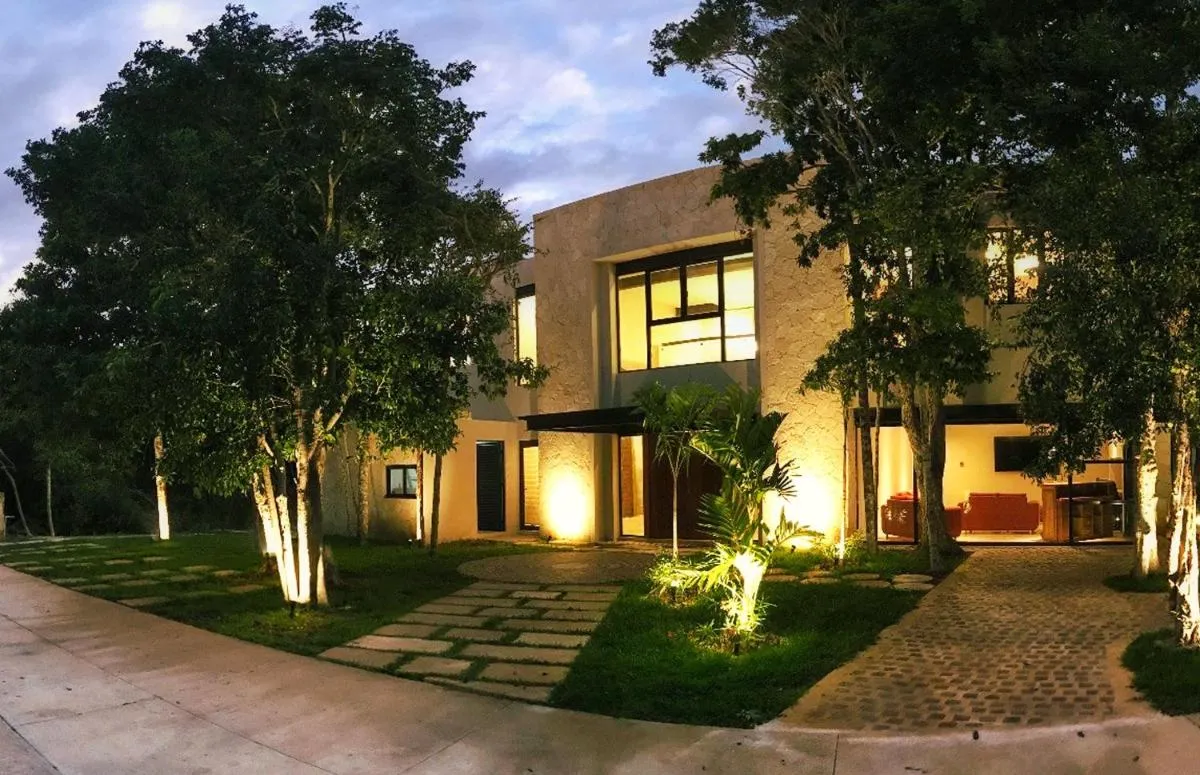 Image 2 of Xaha Villas Suites & Golf Resort